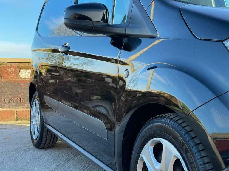 Ford Transit Courier 1.5 TDCi Trend