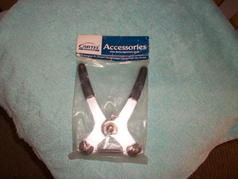 Arrow straightener tool