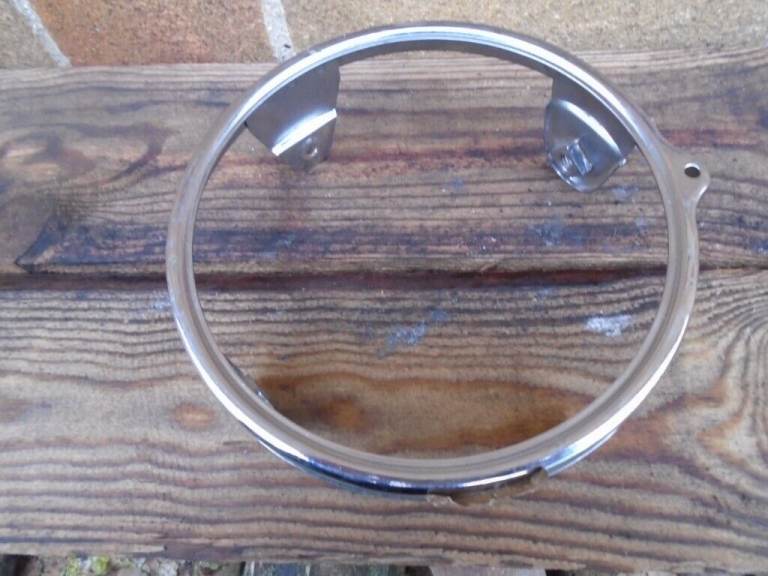 Yamaha DT80MX headlamp rim