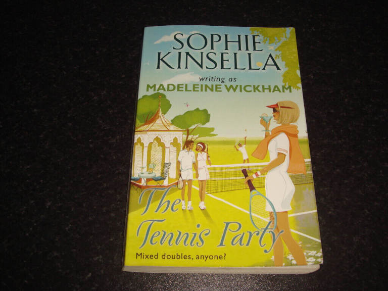 Sophie Kinsella (aka Madeleine Wickham) - THE TENNIS PARTY - used paperback book, post or collection
