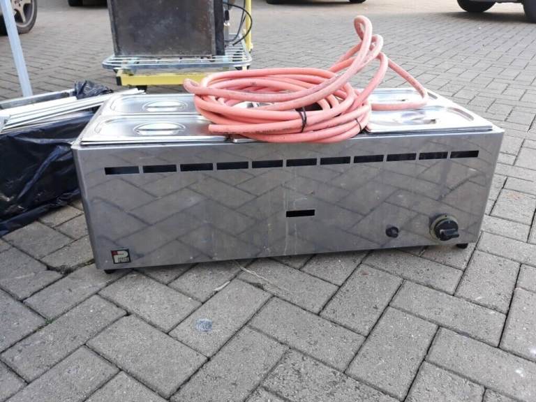 Commercial catering equipment fryers Griddles Hobs Bain Maries Ovens 