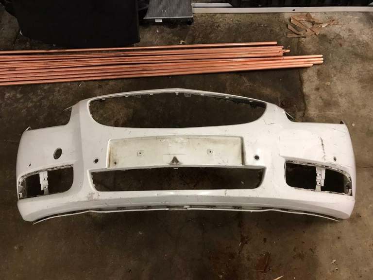 VAUXHALL INSIGNIA FRONT BUMPER  (2008-2013)