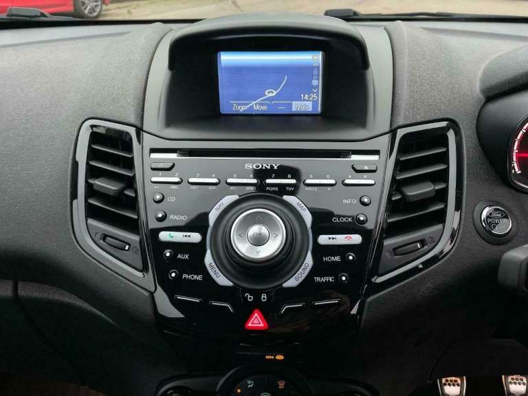 Ford Fiesta 1.6 ( 182ps ) EcoBoost ST 3