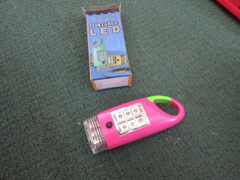 Safety Dog Walking Torch, 3 Modes New in Batts 