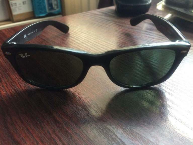 Raybans New Wayfarer Sunglasses