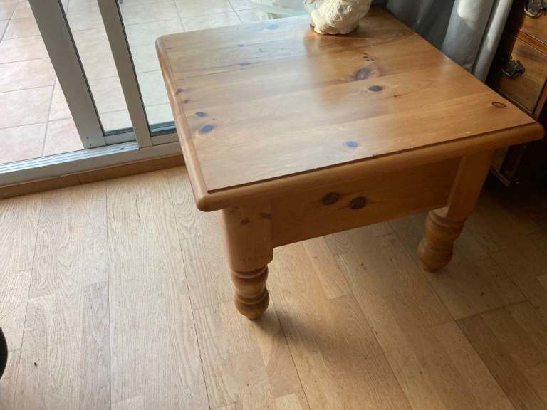 Solid pine table with a draw.