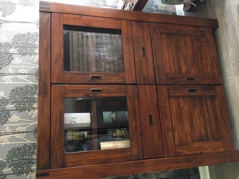 Acacia drinks cabinet 