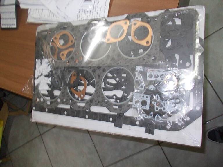 Engine gasket kit Fiat Dino 2400