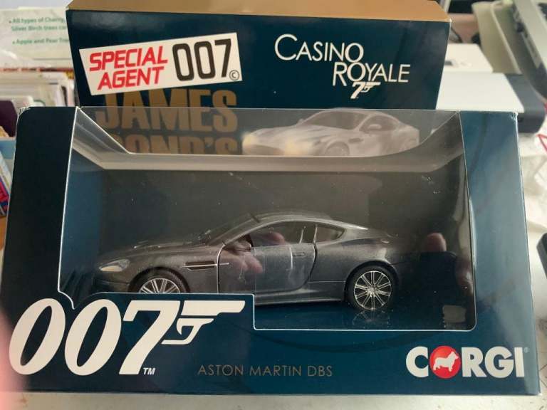 007 James Bond Casino Royale Corgi Aston Martin DBS