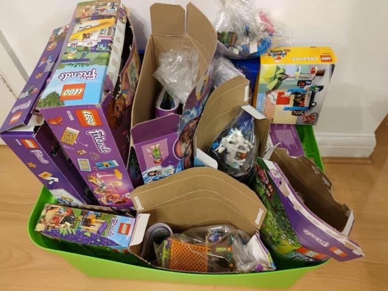 Large Lego Friends Bundle 41395, 43192, 41380, 41335, 40448, 41448, 41686, 41365 .....