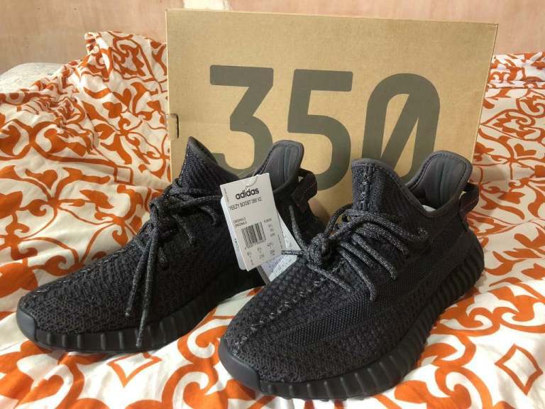 Adidas Yezzy 350 v2 Triple Black ‘Static’ FU 9006