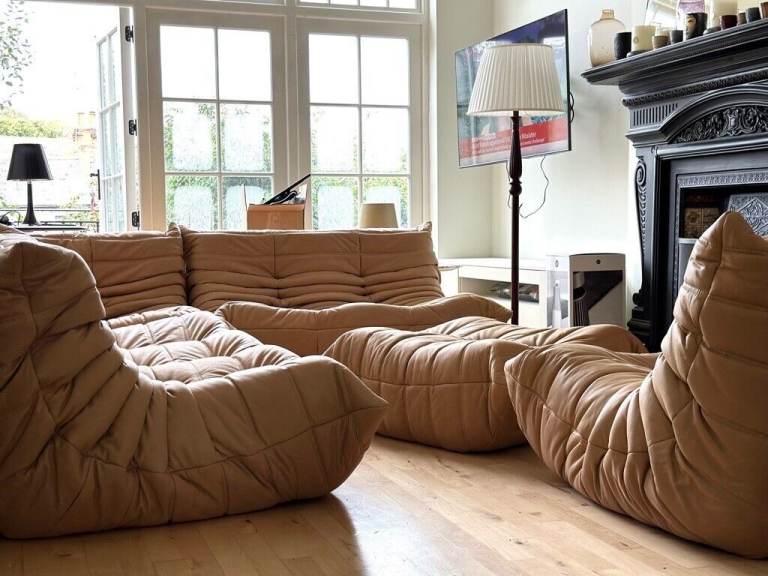 LIGNE ROSET TOGO 5 PIECE SET IN CAMEL LEATHER