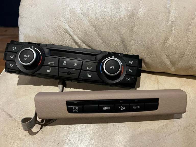 BMW X1 E84 AC Climate Temperature Heat Control Switch 641-
