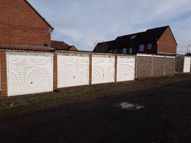 Garage/Parking/Storage to rent: The Pastures, Rousbury Road, Stewartby MK43 9NL
