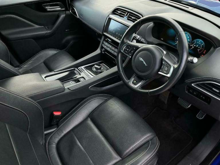 Jaguar F-PACE 2.0d R-Sport Auto AWD 