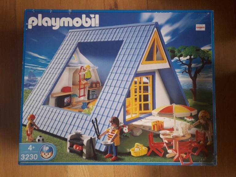 Playmobil summer house