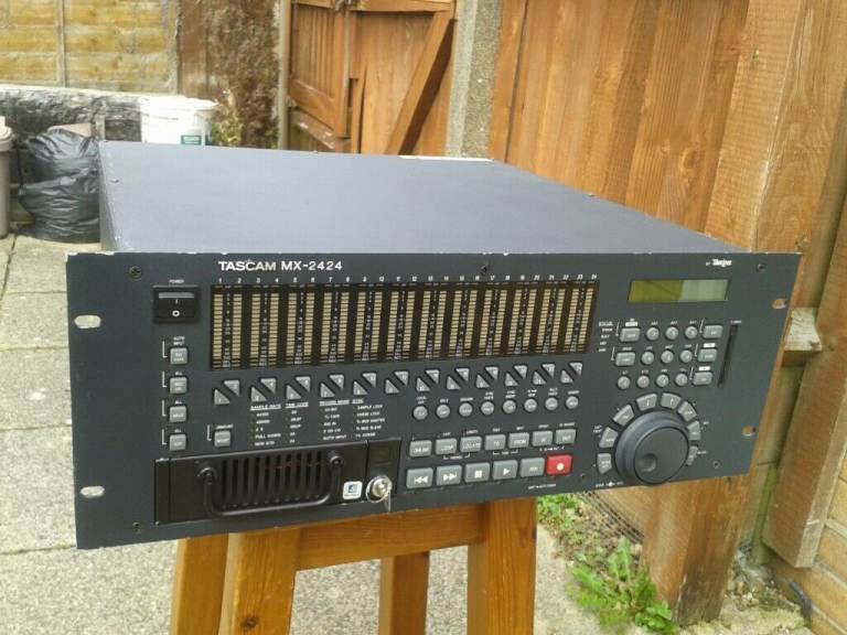 Tascam MX-2424 Hard Disk Recorder