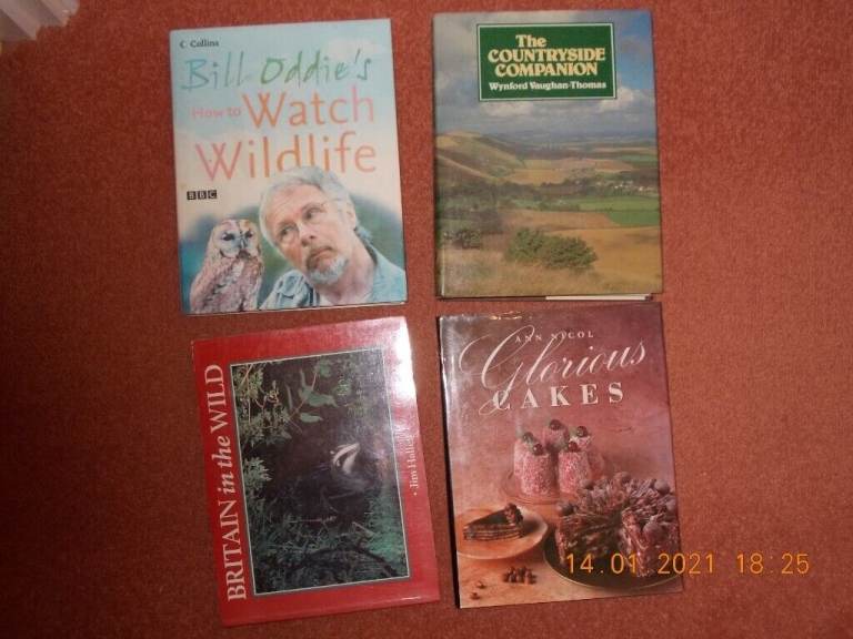 Wildlife Countryside Books & Cakes Book