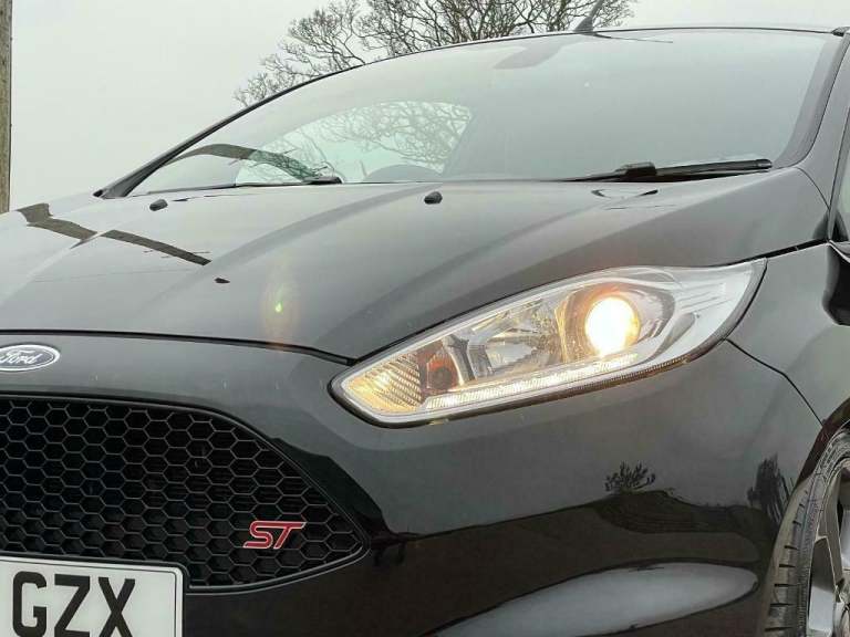 Ford Fiesta 1.6 ( 182ps ) EcoBoost ST 3