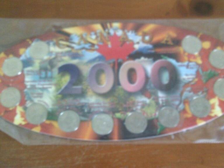 FULL SET   12  CANADA   2000 COINS  