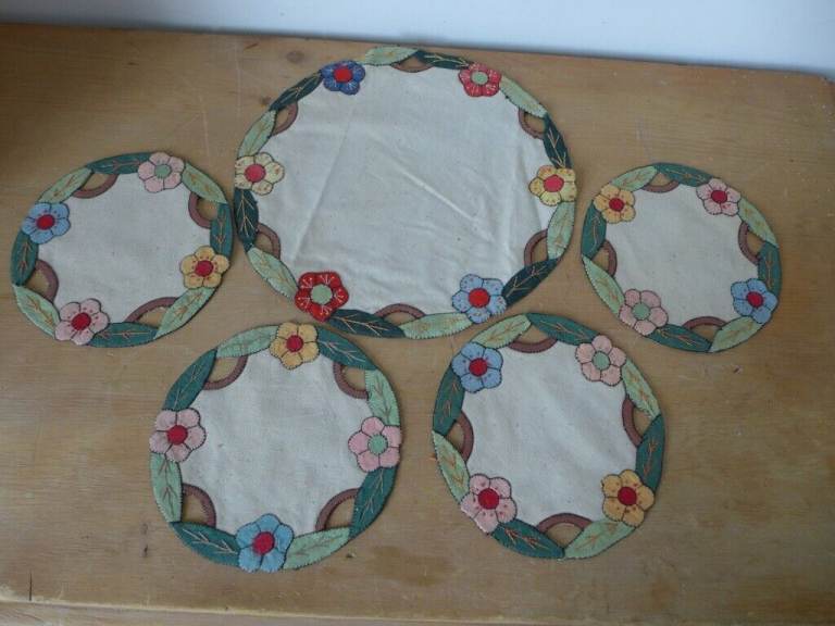 6 Vintage Hand-Stitched Appliqued Embroidered Cut Out Table/Place Mats/Placemats/Dressing-Table Mats