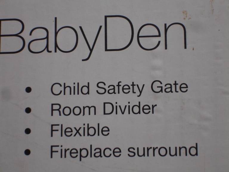 BABY DEN