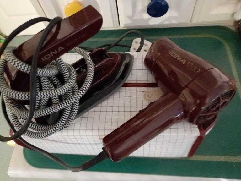 Travelling Pack.  Hair Dryer and Iron Case Set