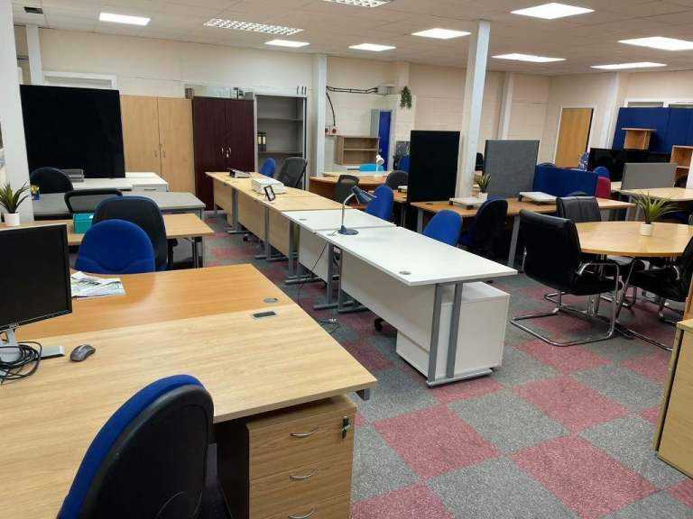Used Office Furniture 
