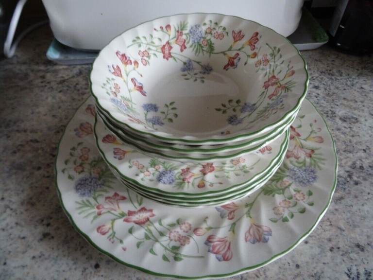 Pretty Part Set Churchill Crockery