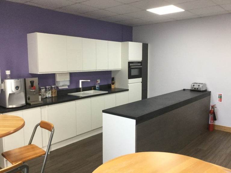 We are a business hub, offering office space, call answering services and meeting rooms!