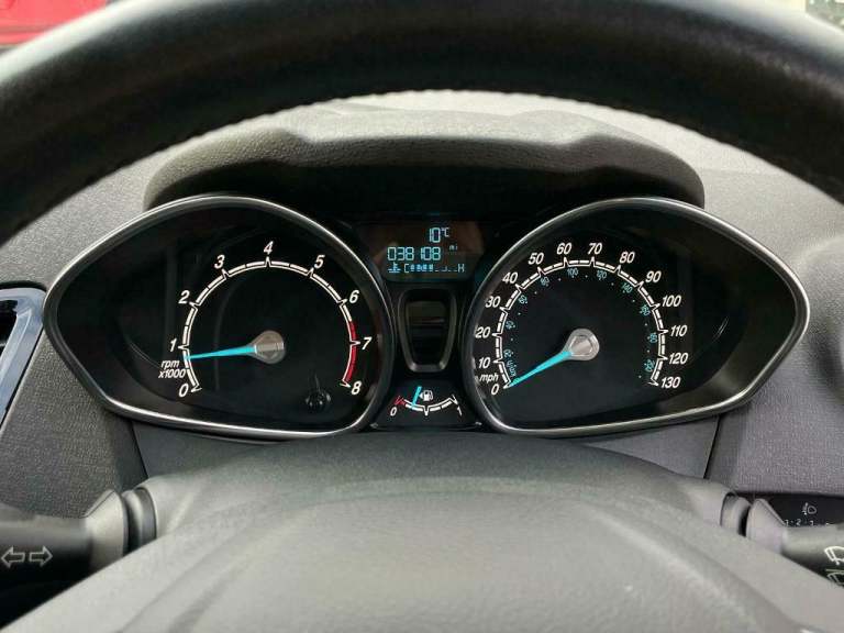 Ford Fiesta 1.25 ( 82ps ) Zetec