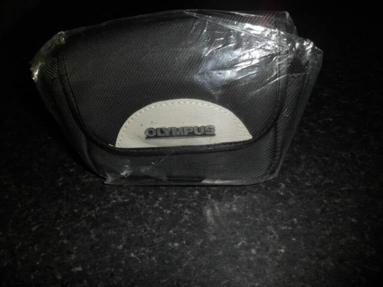 olympus digital camera case brand new