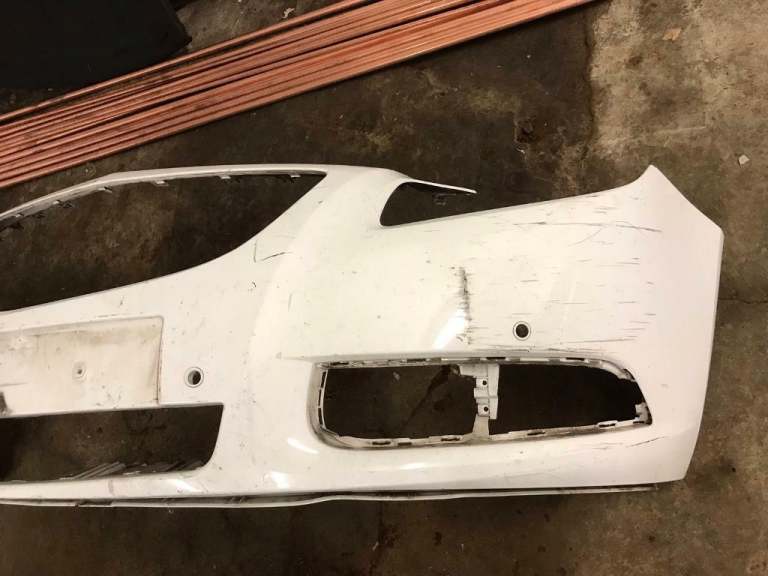 VAUXHALL INSIGNIA FRONT BUMPER  (2008-2013)