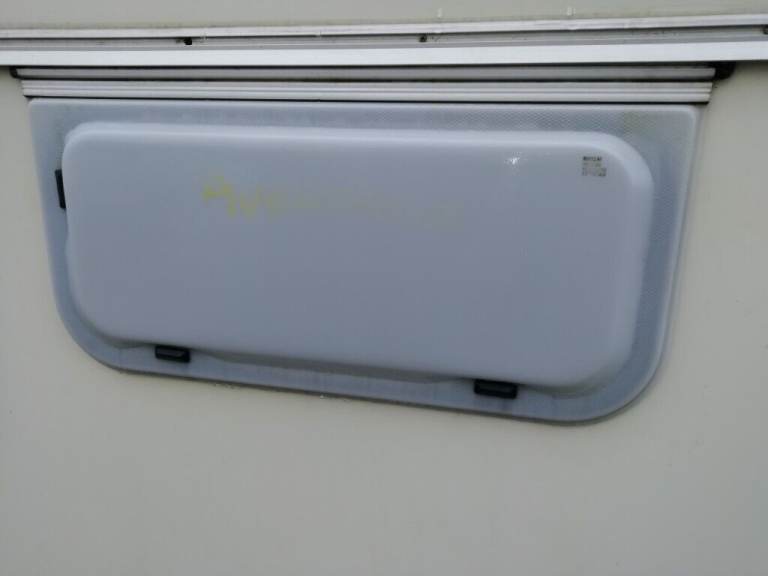 Avondale goldcrest Caravan bathroom window