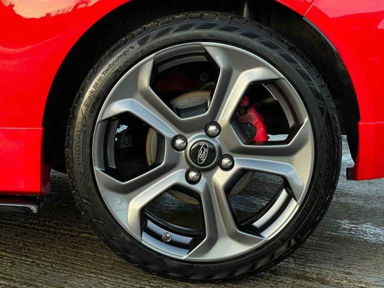 Ford Fiesta 1.6 ( 182ps ) EcoBoost ST 2