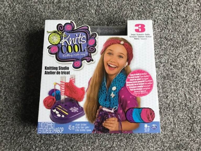 Knits Cool Knitting Studio - brand new in box