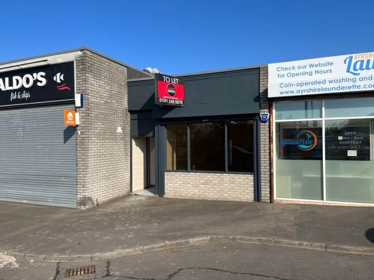 Shop unit to let - 700 sq ft - Whitletts Road, KA8