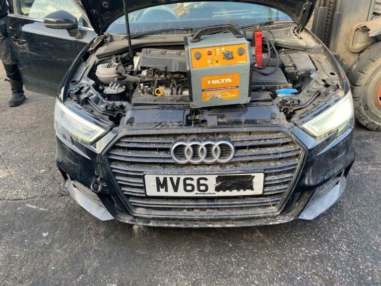 Audi A3 8V 2017-2020 BREAKING SPARES AIRBAG LEATHER SEATS ALLOY DOORS AXLE HUBS CORNERS