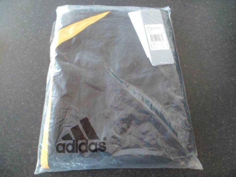 adidas team club jersey new size meduim