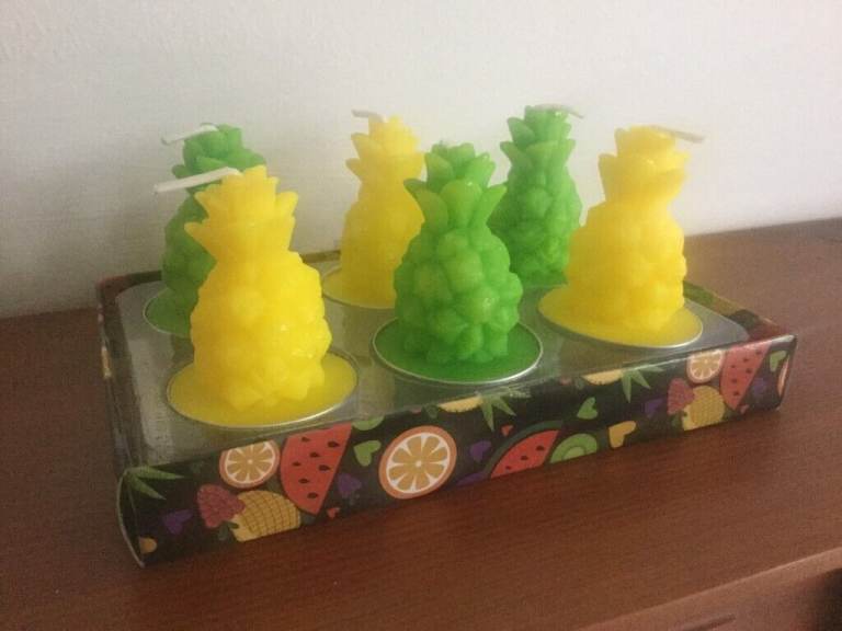 Pineapple shaped tea light style candle sets