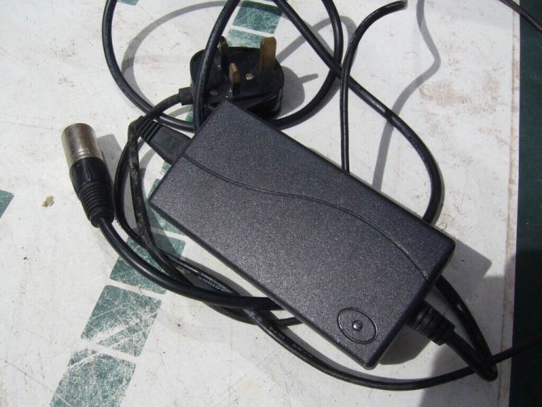 mobility scooter charger  CHE Charger CHE24-2