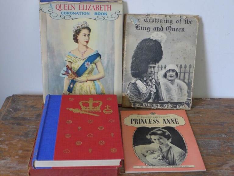 Four collectable vintage books on the BRITISH ROYAL FAMILY. See below for titles. £15 for the four.