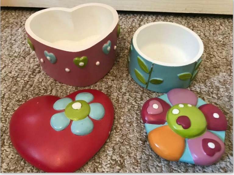 Girl trinket pots 