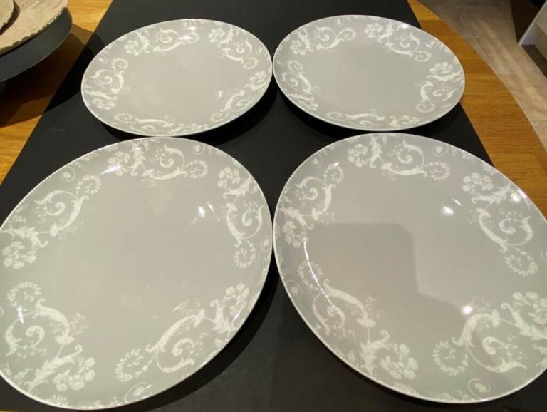 A SET OF 4 LAURA ASHLEY JOSETTE DOVE GREY CAKE PLATES, BRAND NEW, STILL BOXED