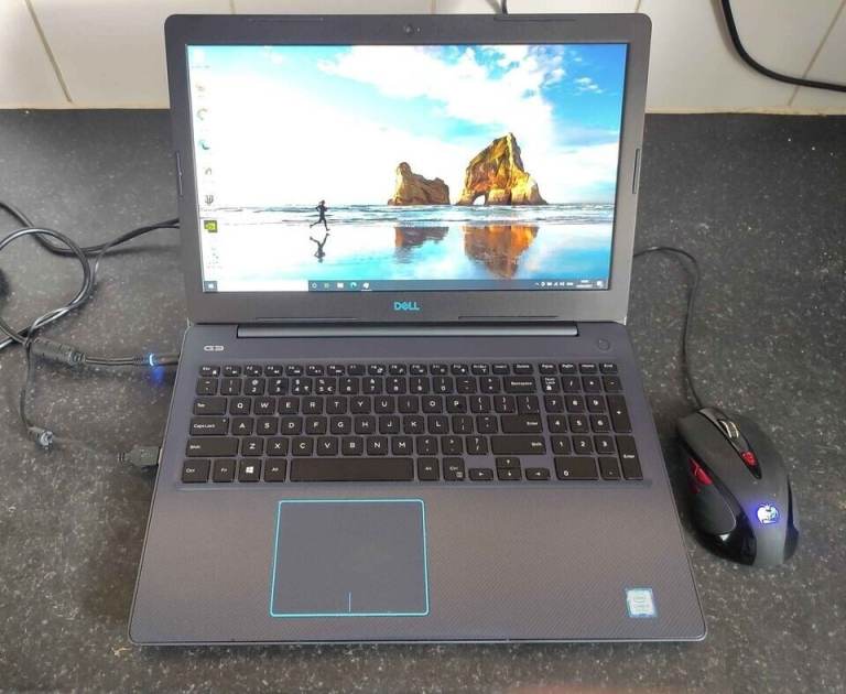  Powerful DELL G3 Gaming Laptop i5-8300H GTX 1050 8GB DDR4 RAM 256GB SSD backlit keyboard