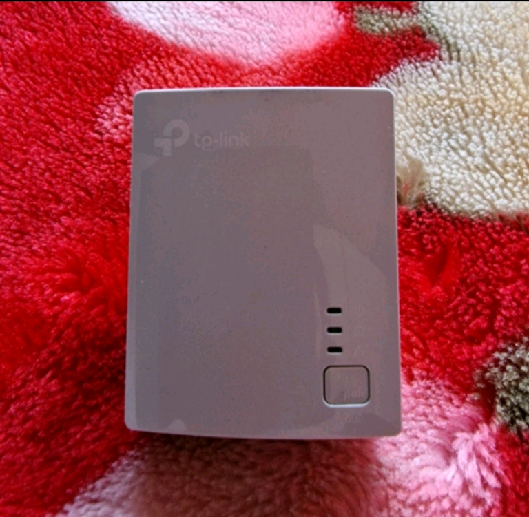 TP-Link Powerline av600 Networking Adapter Extender UK