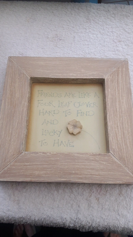 WALL PLAQUE "FRIENDS "