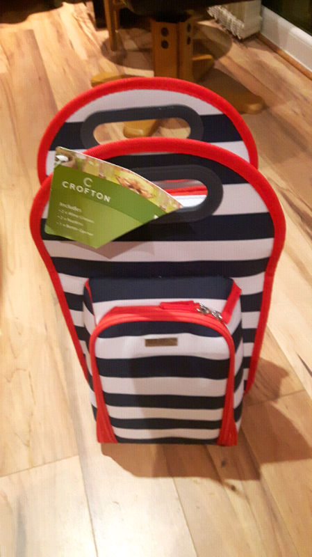 NEW WINE HOLDER CASE WITH GLASSES ECT