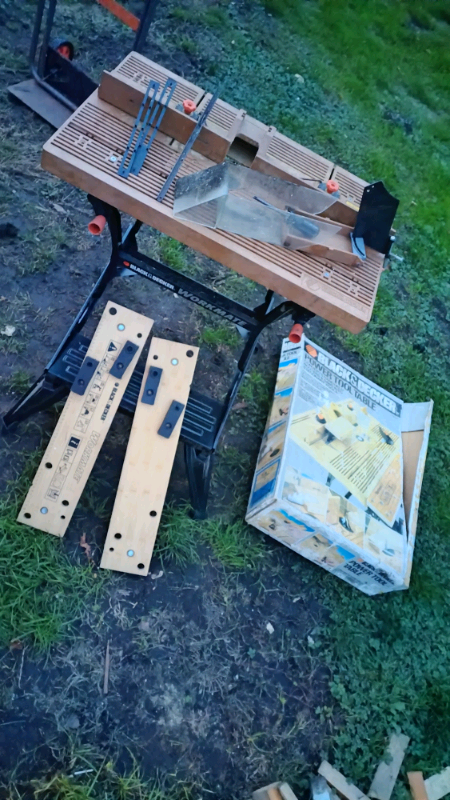 black and decker workmate power tool table router circular saw jigsaw.