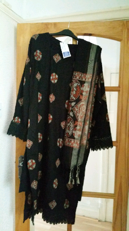 Salwar kameez 